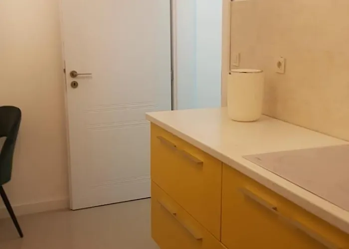 Multiverse Podstrana