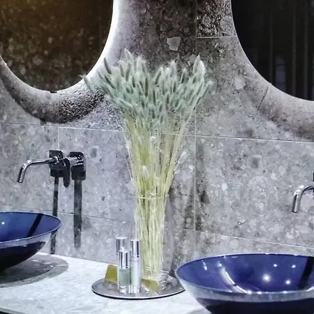 Multiverse Podstrana