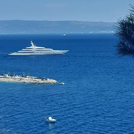 Multiverse Apartman Podstrana