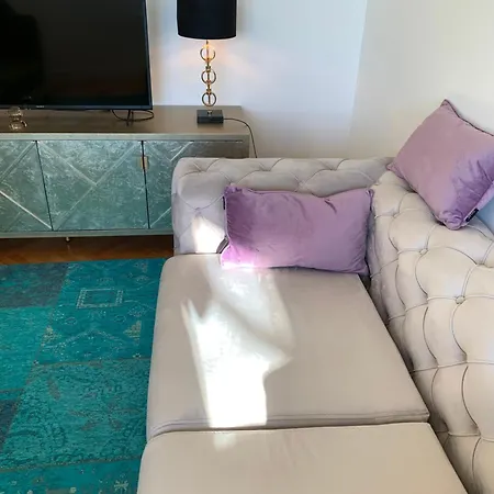 Multiverse Lejlighed