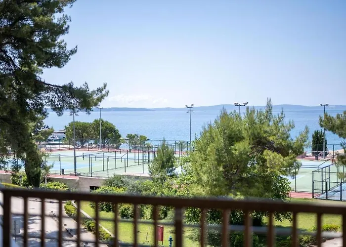 Multiverse Podstrana